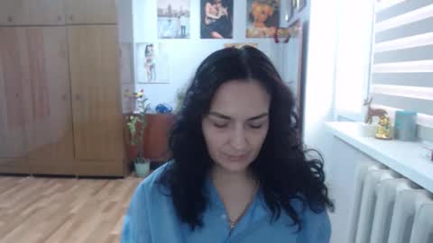 AlexisMillers online show from September 27, 9:18 am