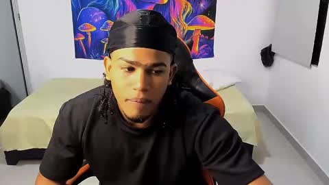 Snapshot of alexj_black chatting on September 18, 11:58 am ALEXJ BLACK online show from September 18, 11:58 am