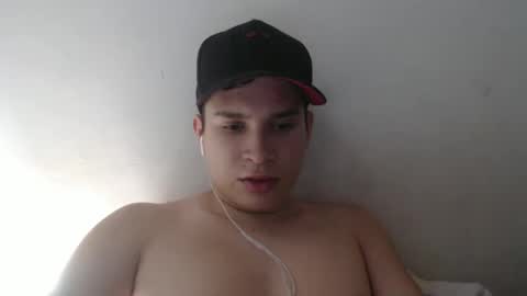 Snapshot of alexking2026 chatting on October 27, 5:46 pm alexking2026 online show from October 27, 5:46 pm