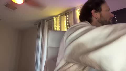 Alex Mann online show from October 23, 2:51 pm