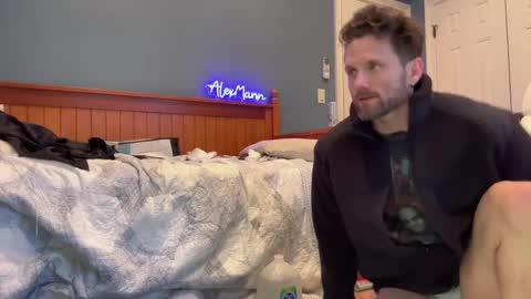 Alex Mann online show from March 3, 1:45 pm