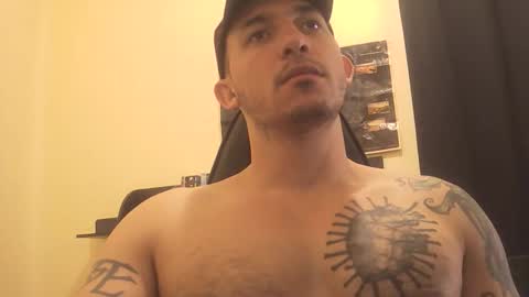 Alexxx online show from November 6, 6:33 pm