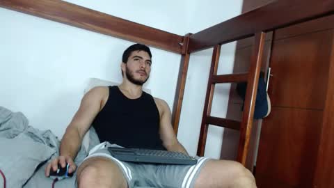 alexsb1998 online show from February 22, 1:03 pm