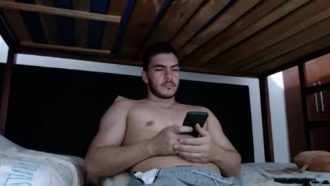 alexsb1998 online show from February 8, 6:22 am