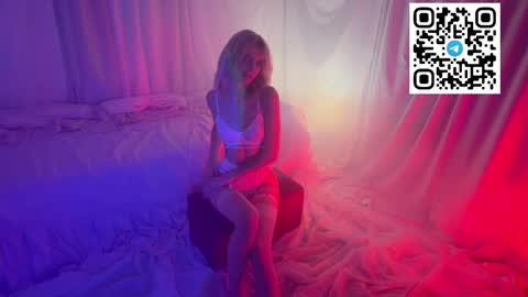 Alexstormy online show from April 10, 6:30 am