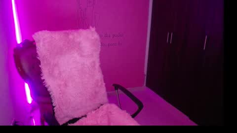 Snapshot of alexxa_1111 chatting on September 9, 11:49 pm alexxa_1111 online show from September 9, 11:49 pm