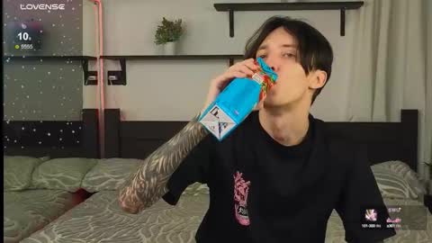 Alex online show from October 12, 12:42 pm