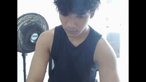 alfred_cantillo online show from June 28, 9:33 pm