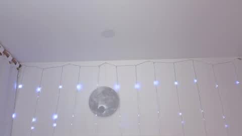 Carolina Join The Fan Club  online show from March 6, 1:37 am