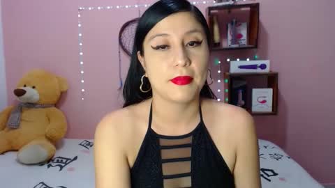 Snapshot of ali_squirt chatting on February 24, 10:03 pm alixia online show from February 24, 10:03 pm