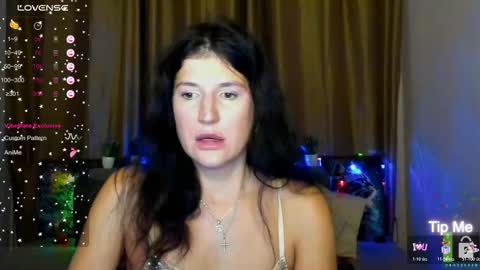 Alianna online show from December 15, 6:20 am