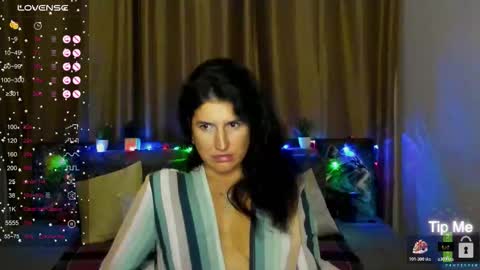 Alianna online show from December 5, 12:47 pm