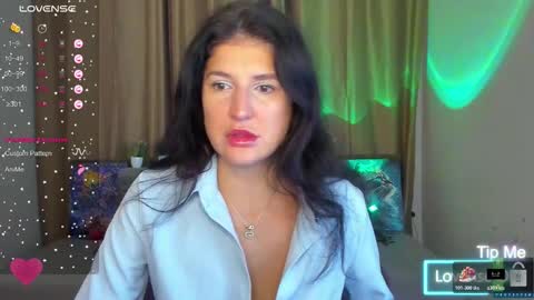 Alianna online show from November 17, 6:16 am