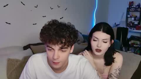 alice and james online show from October 29, 2:57 am