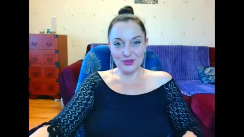 Alice online show from March 1, 6:50 am