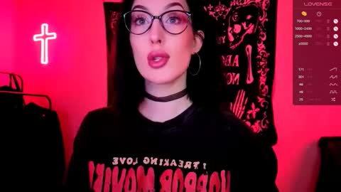 Miss Alice online show from September 15, 1:07 am