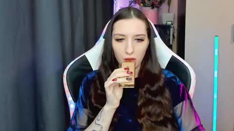 Alice online show from September 11, 1:23 pm