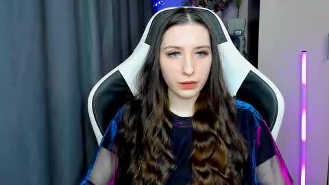 Alice online show from December 1, 1:20 pm