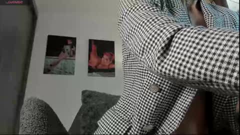 Alice  online show from October 14, 2:20 pm