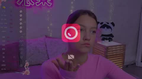 Alice in Wonderland  online show from September 21, 5:55 am