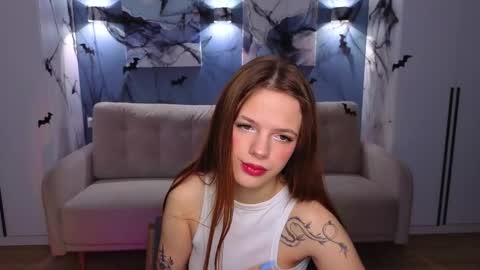 Alice online show from October 25, 8:20 pm