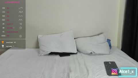 Manuela online show from October 20, 11:15 am