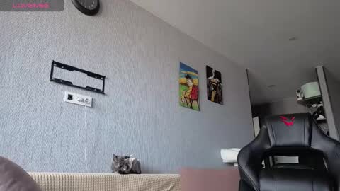 My name is Alice find out about me in the Fansly  online show from March 28, 7:21 am