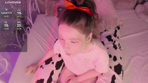 Alice online show from April 9, 2:26 am