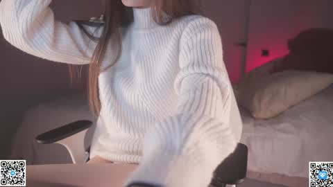 Snapshot of alice_kosmos chatting on September 11, 8:54 pm Alice online show from September 11, 8:54 pm