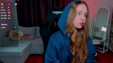 Alice online show from May 2, 3:45 am