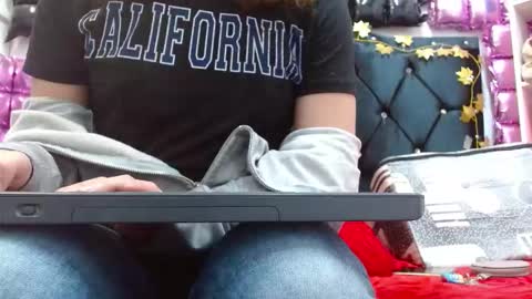Snapshot of alice_magnus chatting on October 10, 4:02 pm alice online show from October 10, 4:02 pm