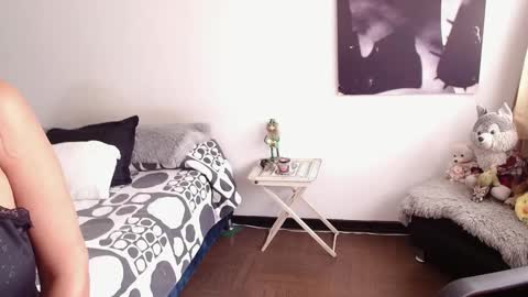 alice_nip online show from January 21, 2:15 pm