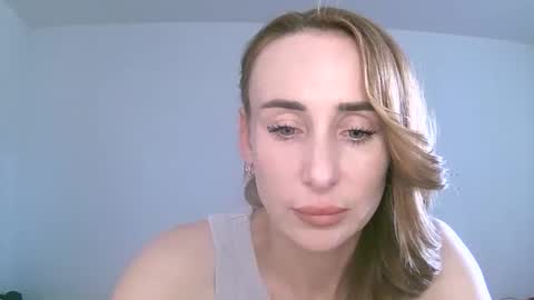 Alice Sewx online show from September 11, 3:24 pm