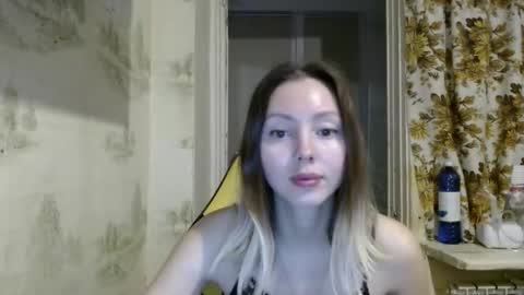 Alice smiles online show from February 15, 9:57 pm