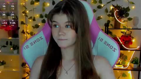 Alice online show from February 1, 1:08 pm