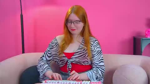 Alice online show from November 12, 7:05 pm