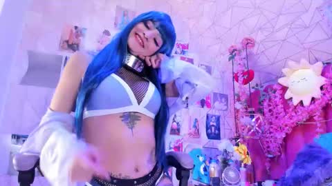     online show from March 5, 10:41 pm