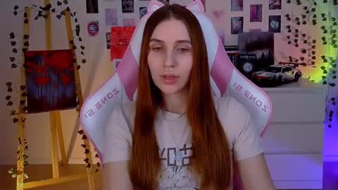 Snapshot of alicecharmy chatting on February 26, 8:47 pm alicecharmy online show from February 26, 8:47 pm