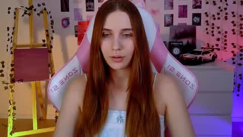 Snapshot of alicecharmy chatting on February 22, 3:14 pm alicecharmy online show from February 22, 3:14 pm