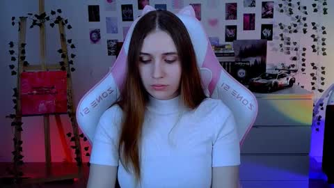 Snapshot of alicecharmy chatting on October 17, 7:01 am alicecharmy online show from October 17, 7:01 am