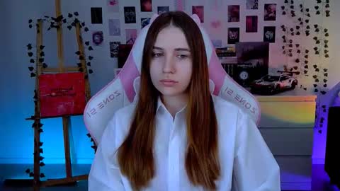 Snapshot of alicecharmy chatting on October 10, 5:35 am alicecharmy online show from October 10, 5:35 am