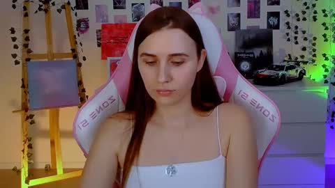 Snapshot of alicecharmy chatting on February 18, 4:14 pm alicecharmy online show from February 18, 4:14 pm