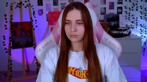 Snapshot of alicecharmy chatting on February 27, 5:47 pm alicecharmy online show from February 27, 5:47 pm