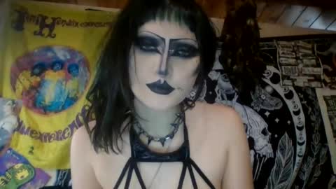 alicectomyy online show from June 11, 6:06 pm