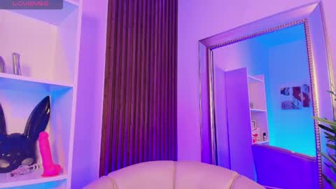 ALICE DOLL online show from April 10, 11:42 pm