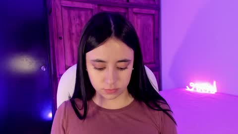 Aliceee  ..   97YP9VWGZHrefnav wishlist lists 1 online show from January 19, 9:13 pm