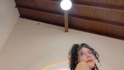 alice online show from October 15, 7:04 pm