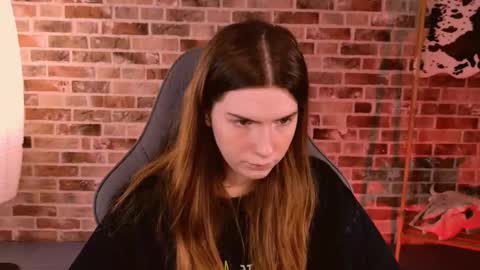 Alice online show from November 9, 5:44 am