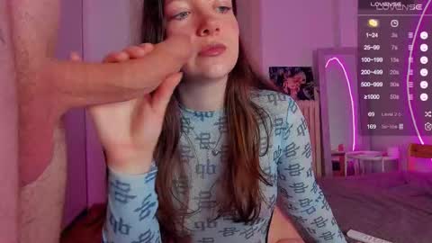 Snapshot of alicekaneky_xx chatting on September 11, 6:31 pm Alice 19 online show from September 11, 6:31 pm