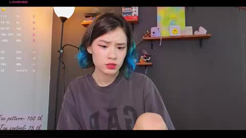 Alice  vacation  online show from March 4, 7:08 am